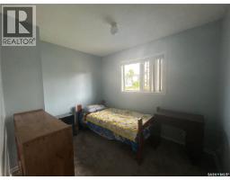 202 2nd Street W, Carrot River, SK S0E0L0 Photo 17