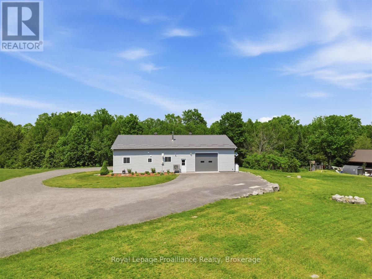 555 DOUGLAS ROAD - 36