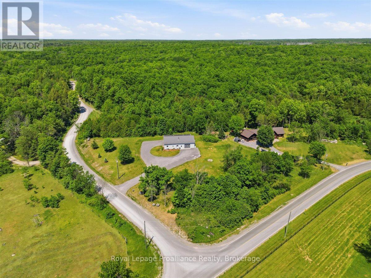555 DOUGLAS ROAD - 33
