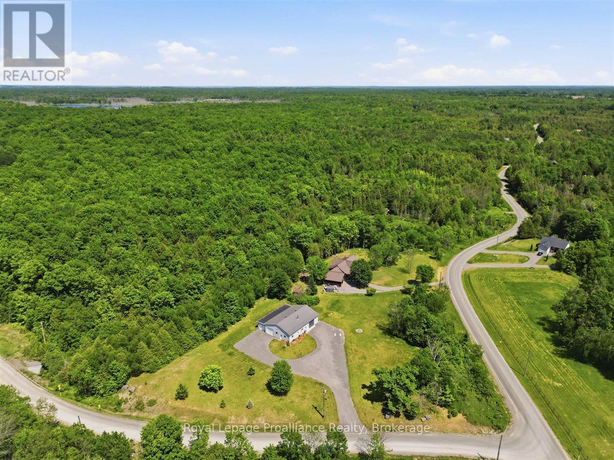 555 DOUGLAS ROAD - 32