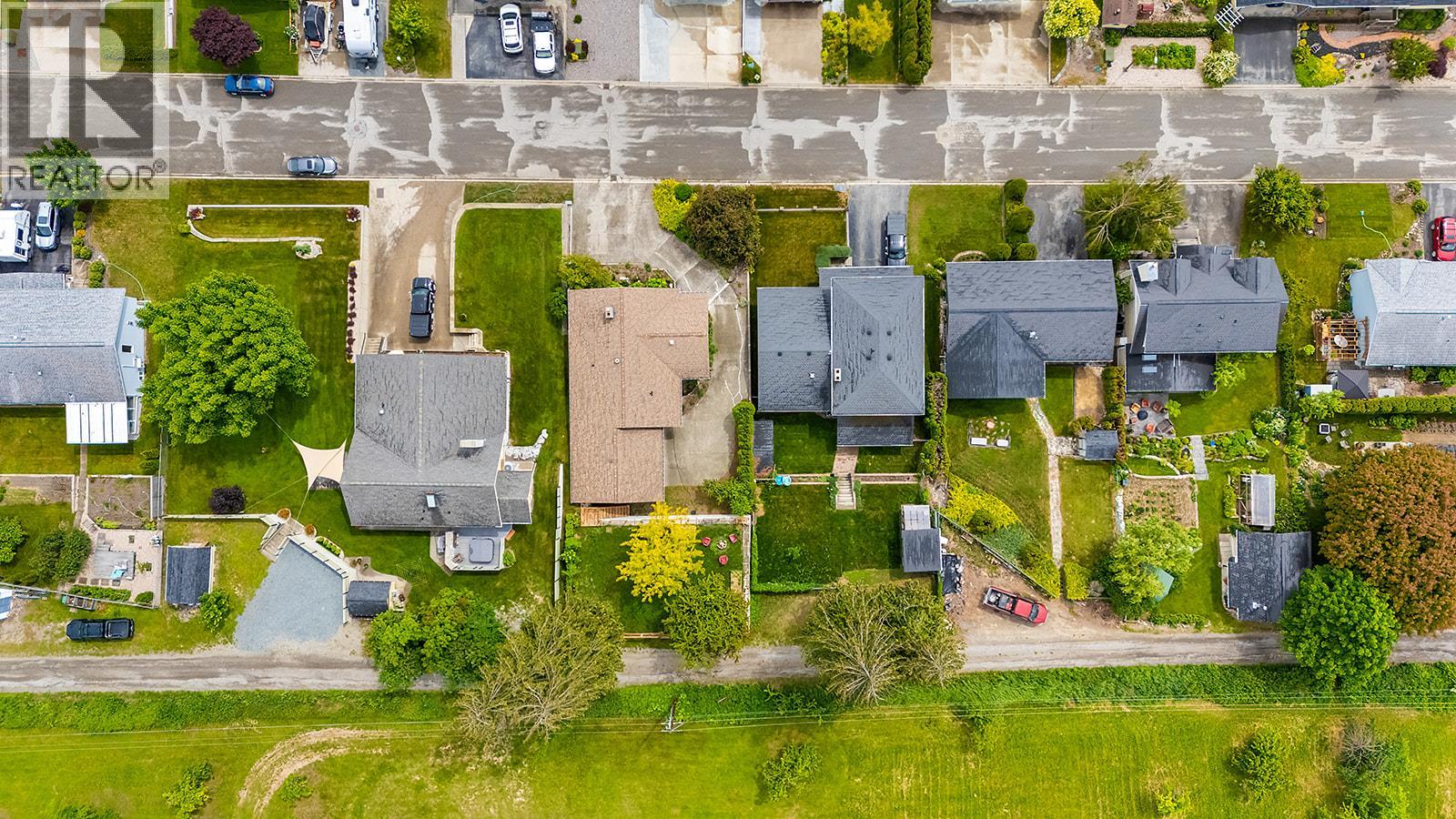 1614 SCOTT Street, Creston