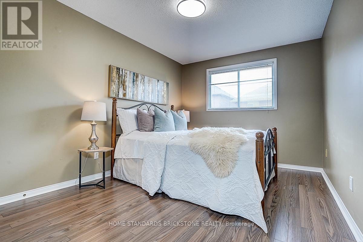 52 JANESVILLE ROAD - 32