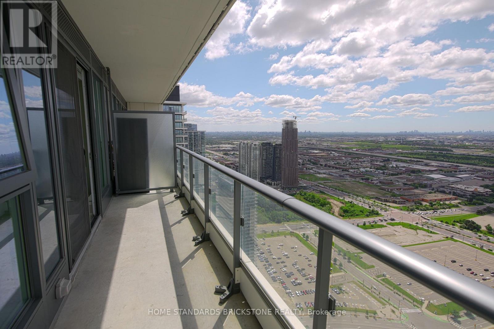 #6008 898 PORTAGE PARKWAY - 18
