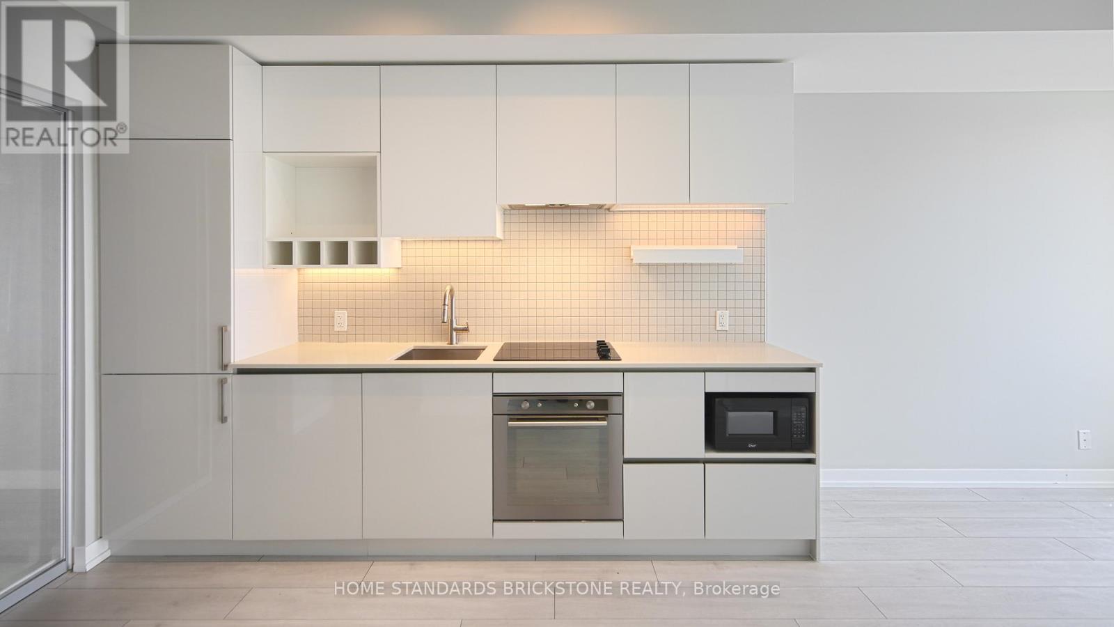 #6008 898 PORTAGE PARKWAY - 2