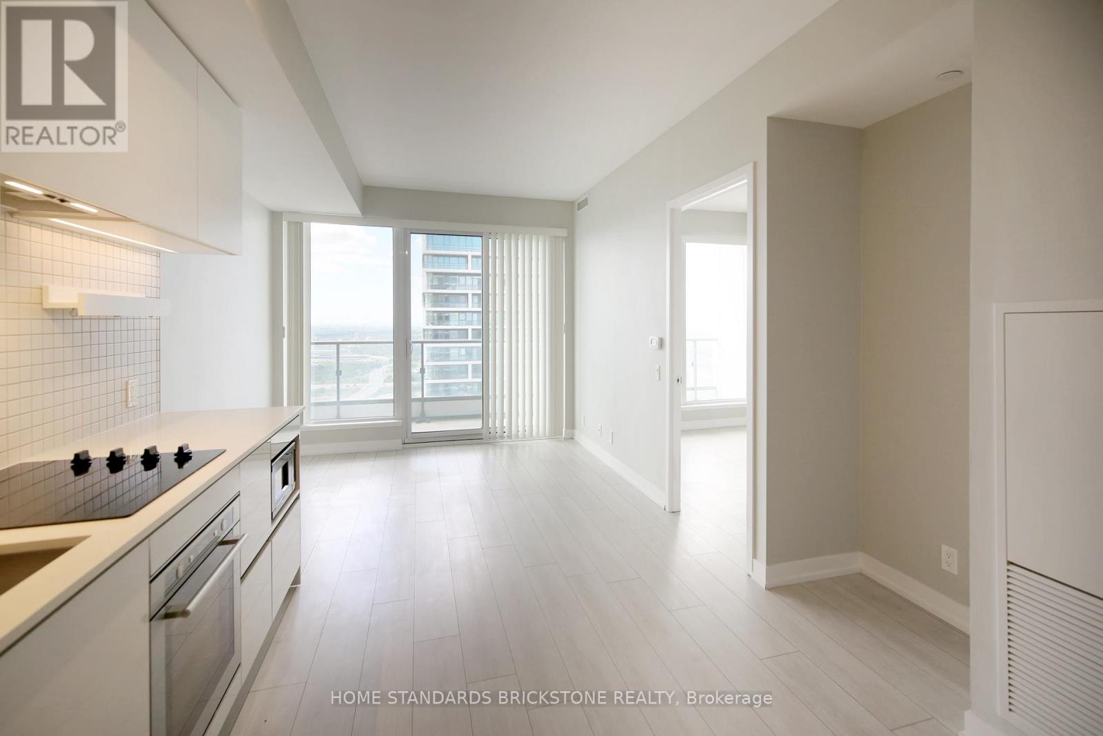#6008 898 PORTAGE PARKWAY - 4