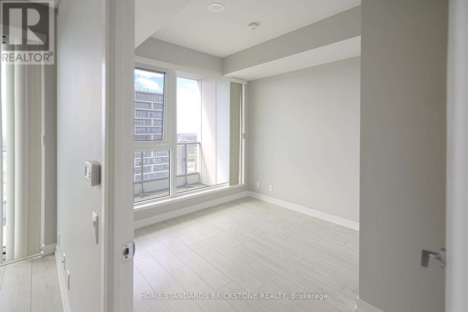 #6008 898 PORTAGE PARKWAY - 6