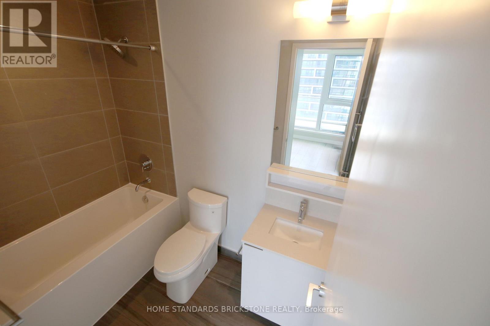 #6008 898 PORTAGE PARKWAY - 7