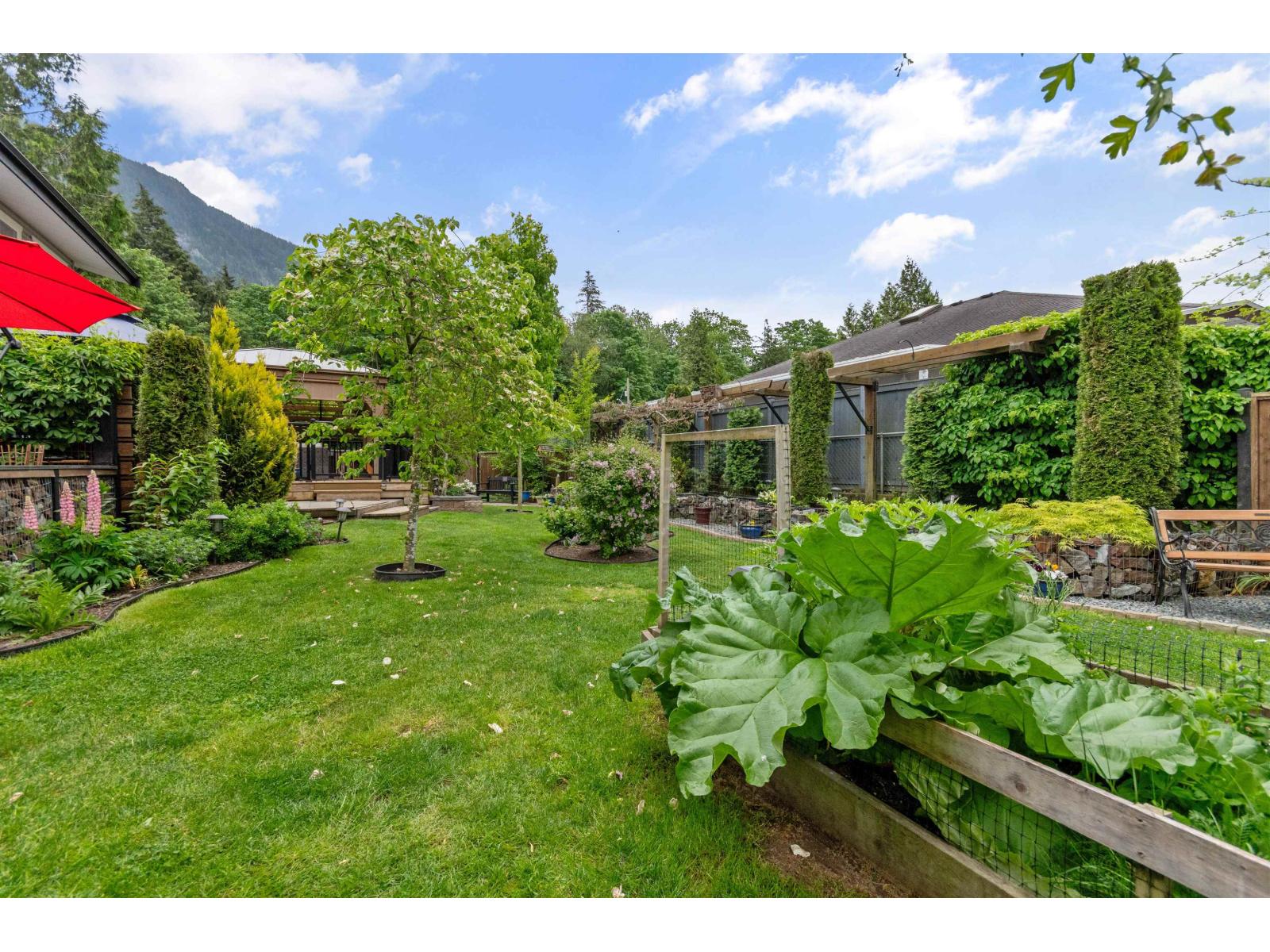 474 ALDER AVENUE, Harrison Hot Springs, Harrison Hot Springs
