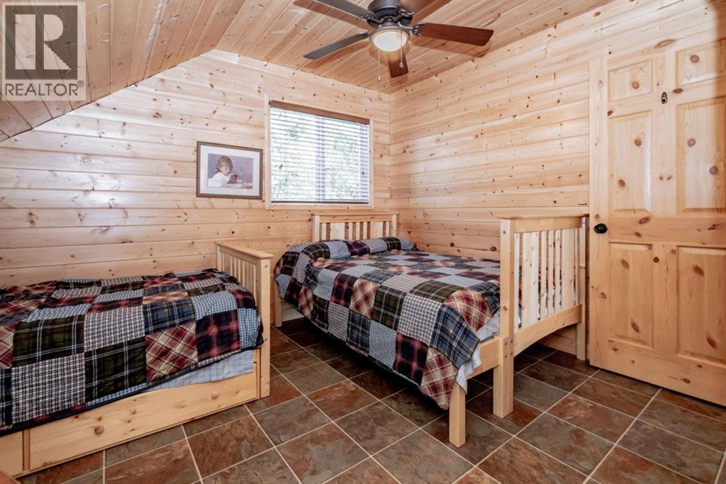 53 Boyd Lakeshore - 30