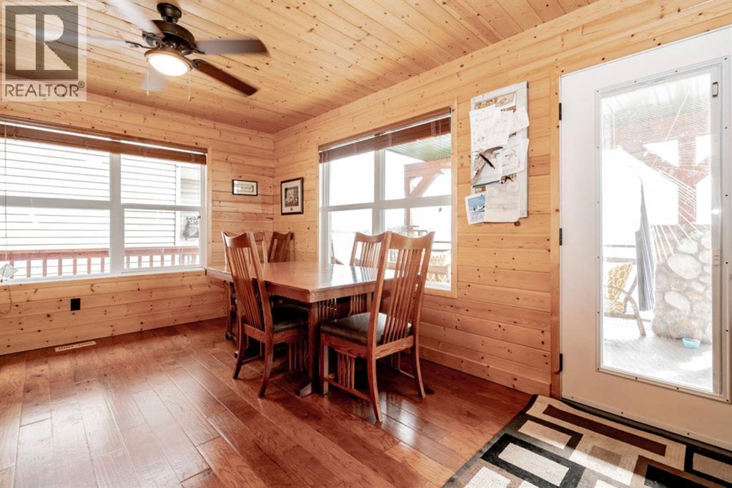 53 Boyd Lakeshore - 13