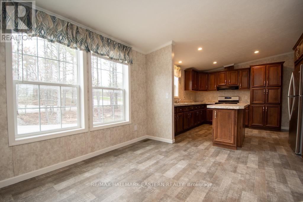 1864 LAKEHURST ROAD - 16