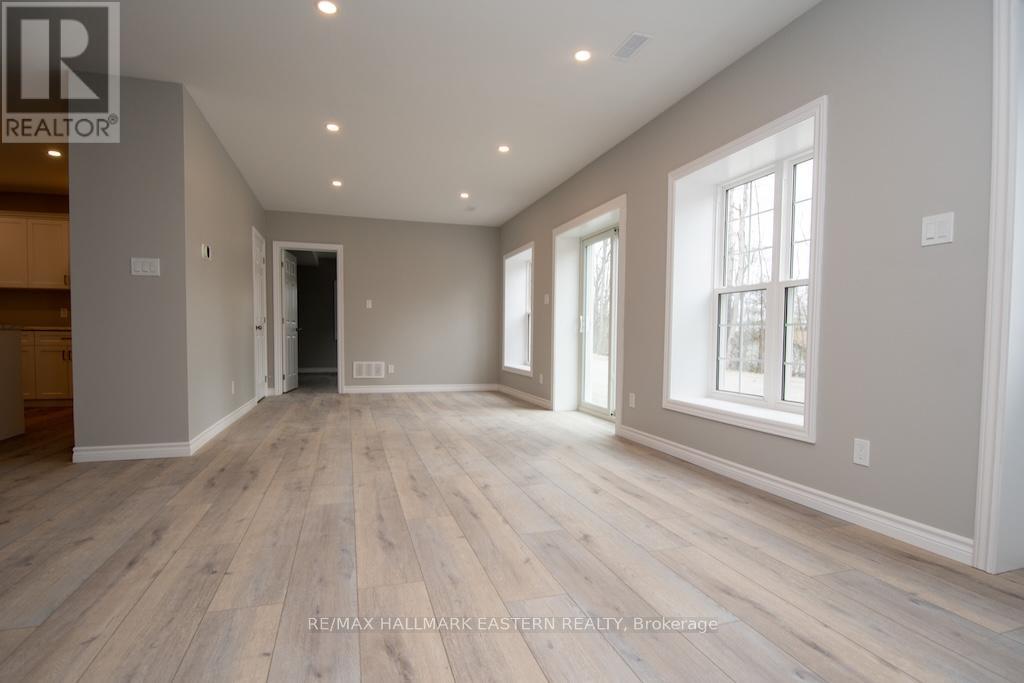1864 LAKEHURST ROAD - 31
