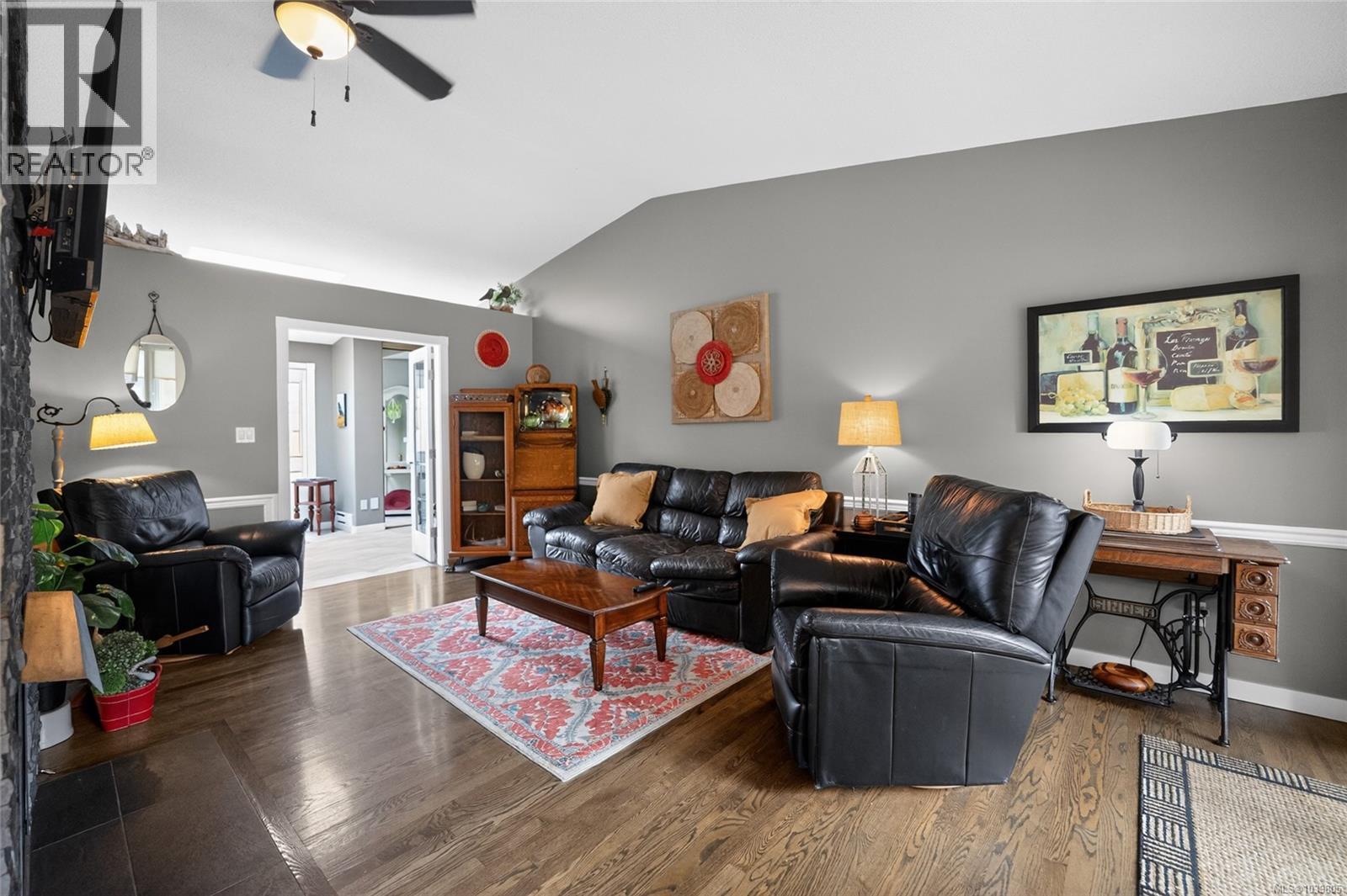 6117 Icarus Dr - 28