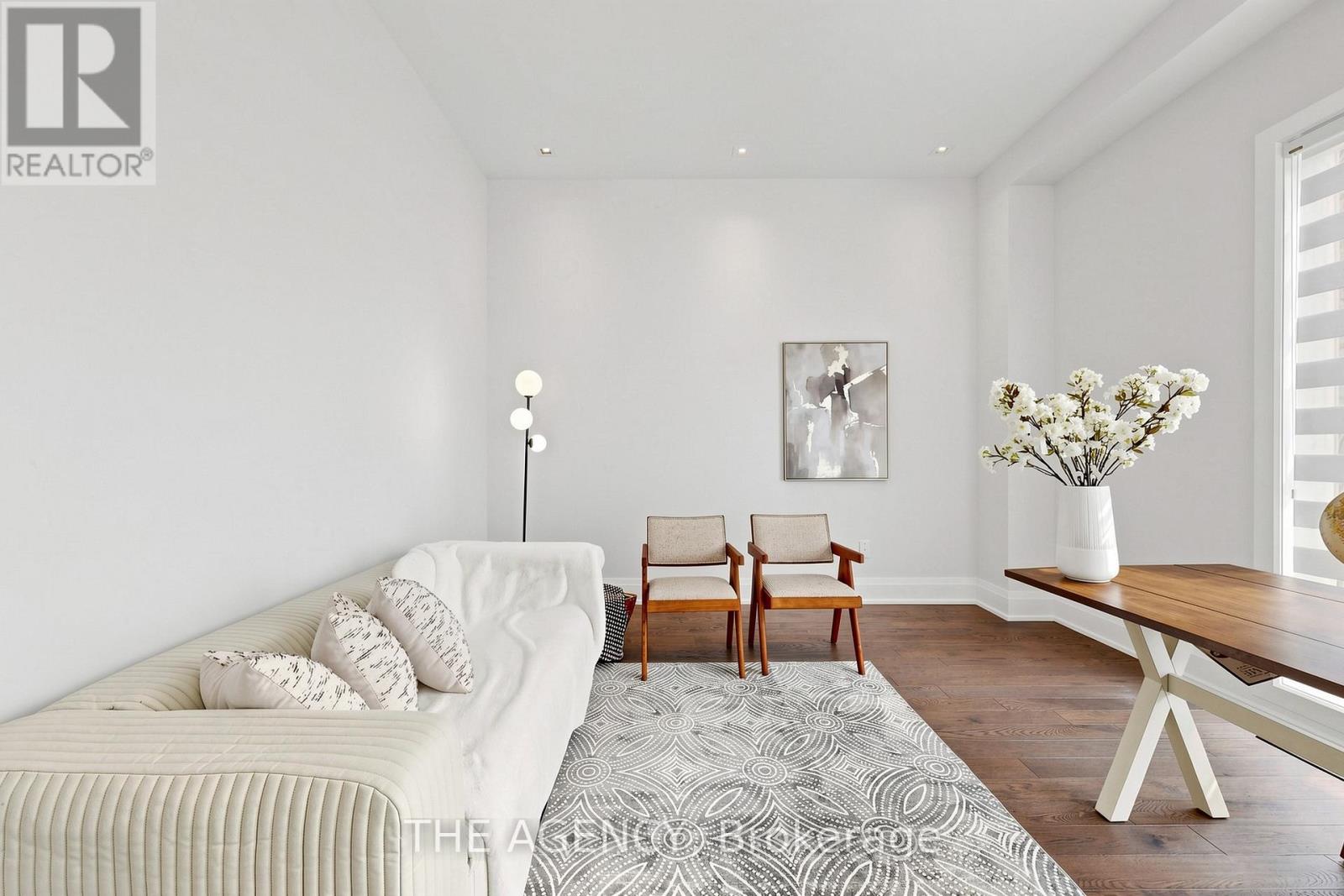 32 CONGER STREET - 15