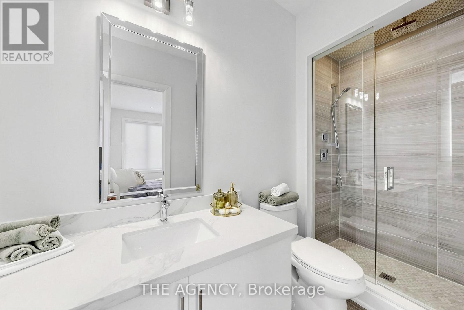 32 CONGER STREET - 30