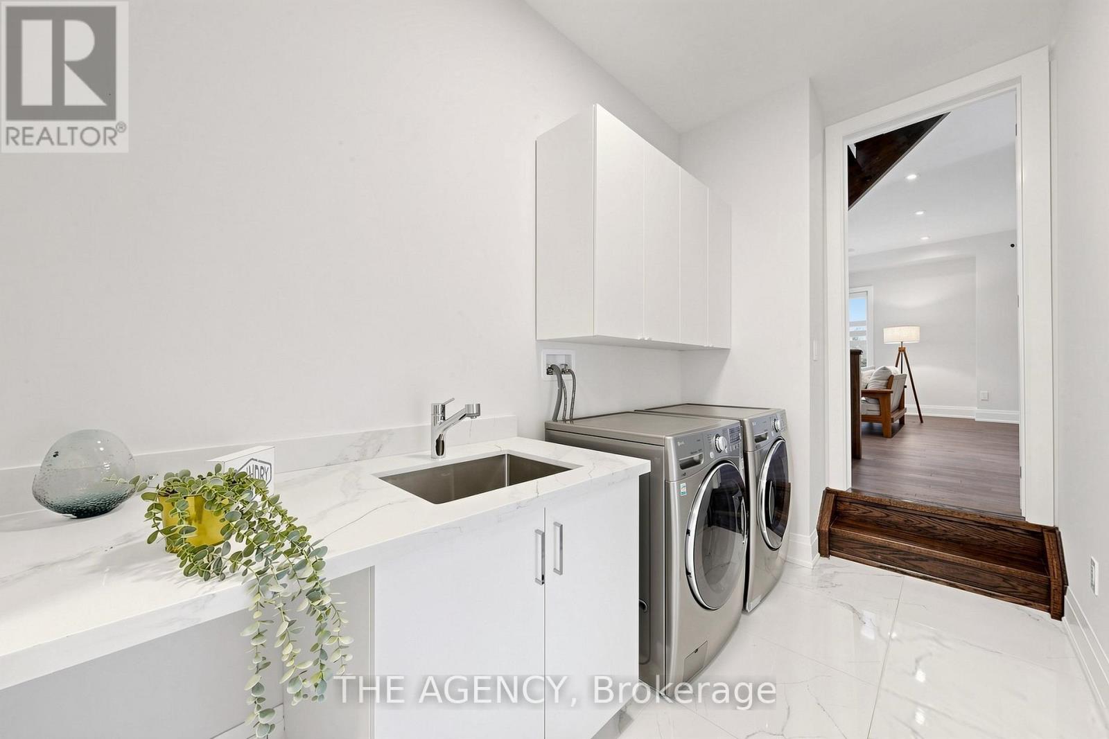 32 CONGER STREET - 18
