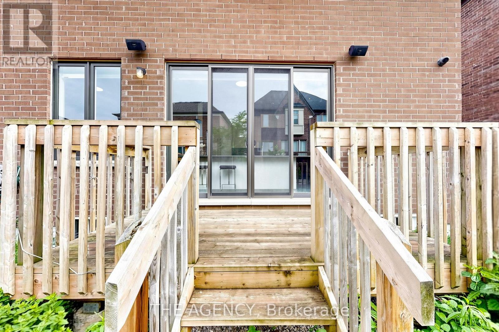 32 CONGER STREET - 39
