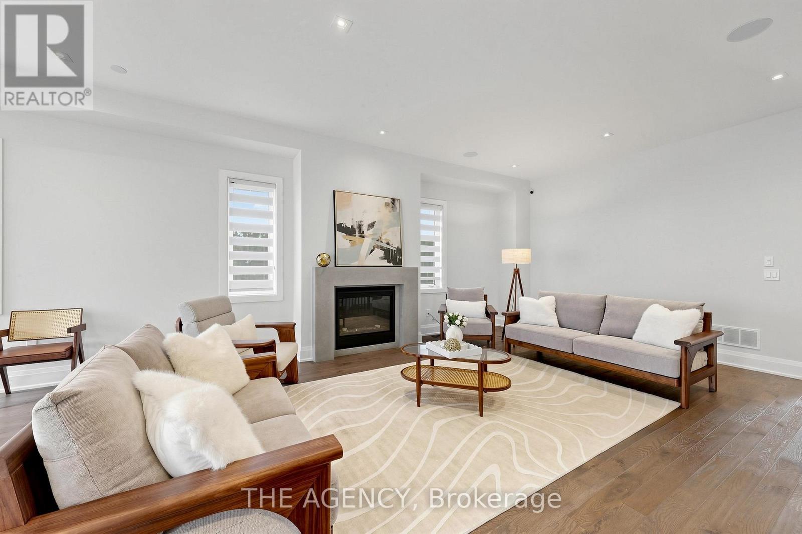 32 CONGER STREET - 3