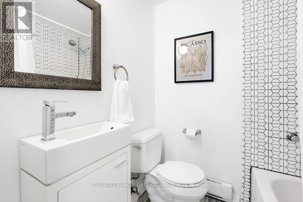 2682B MONCTON ROAD - 26