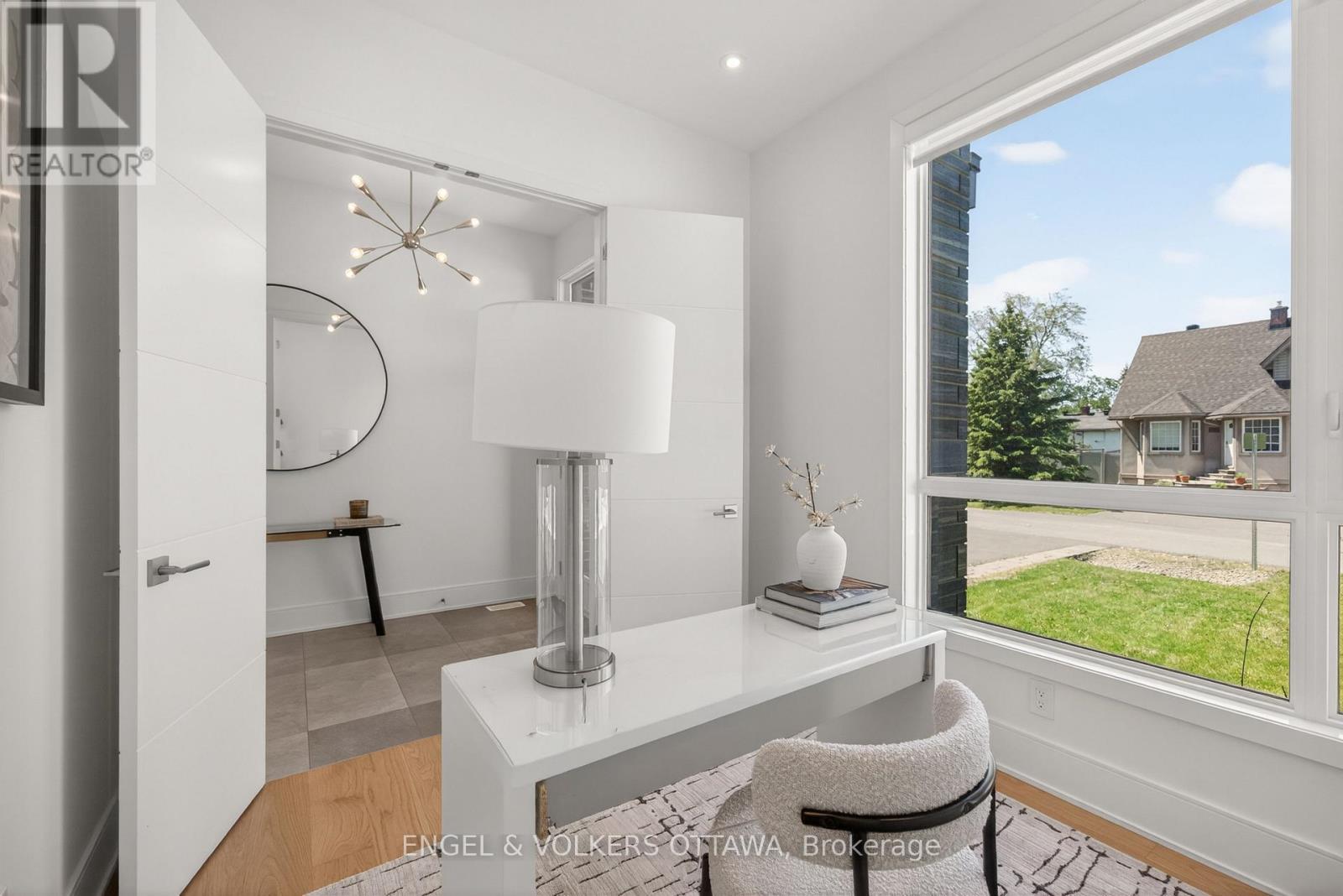 4 Bed, 4 Bath House for Sale in Ottawa – 102 GRANTON AVENUE, Ottawa – MLS# X13427074 - Image 7