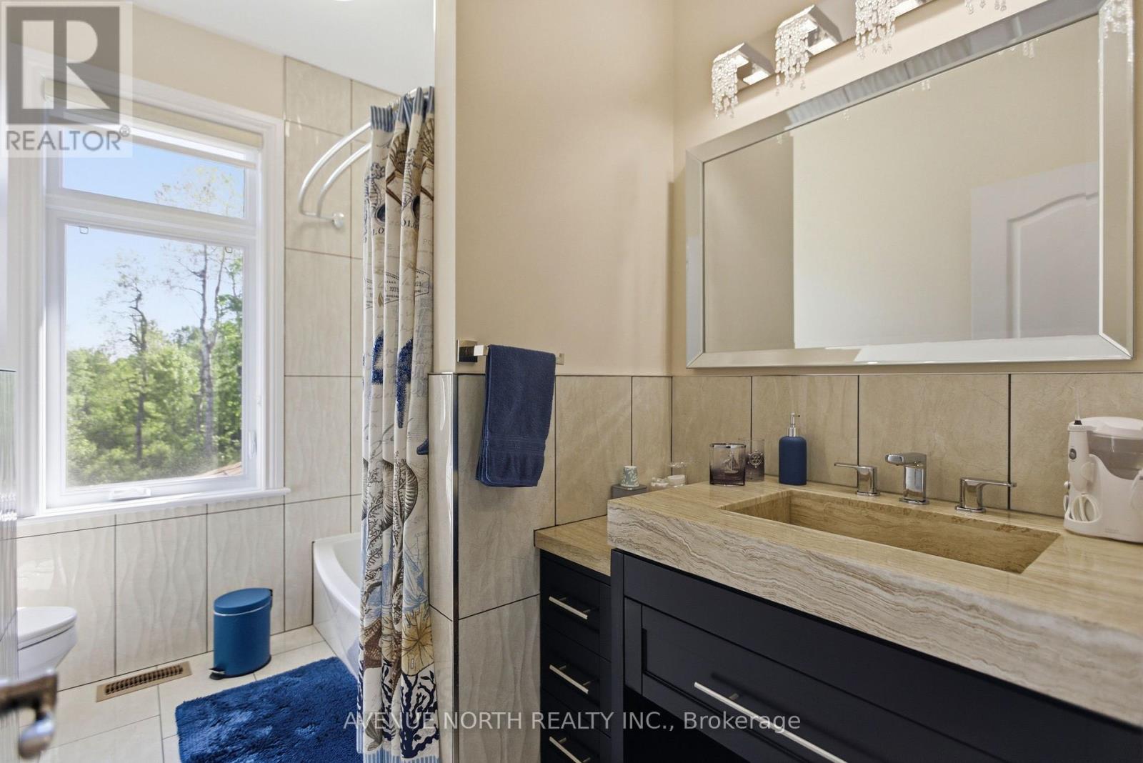 699 BALLYCASTLE CRESCENT — photo 35 of 50