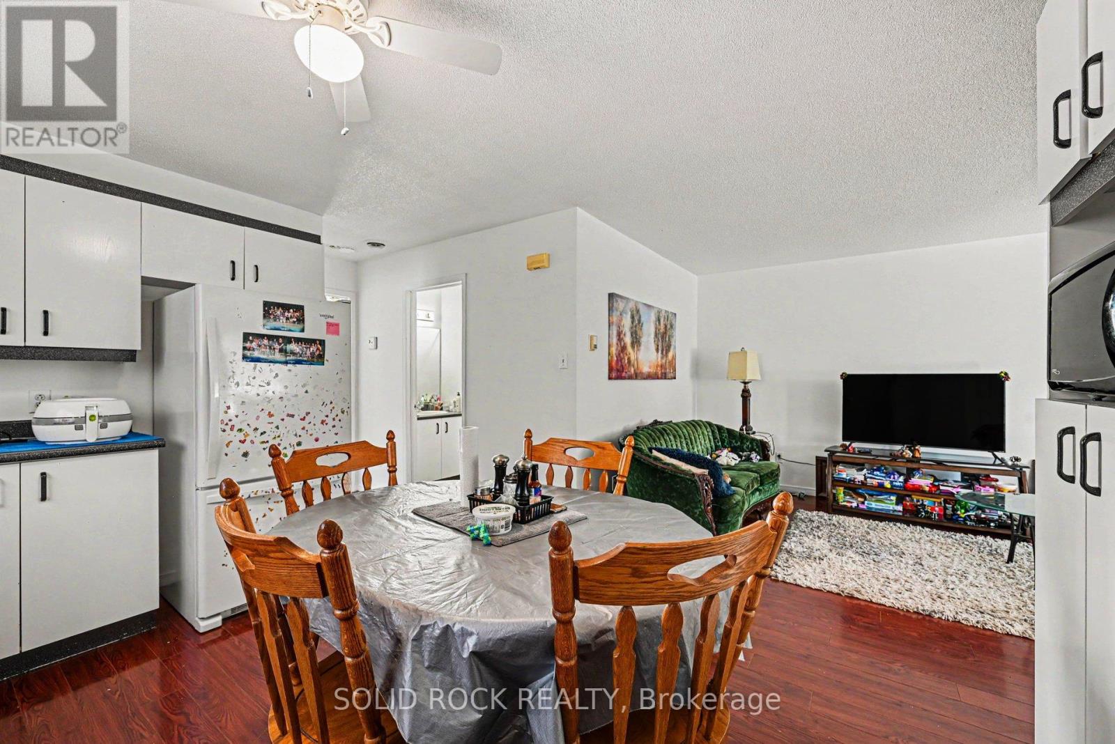 532 MARIO STREET - 8
