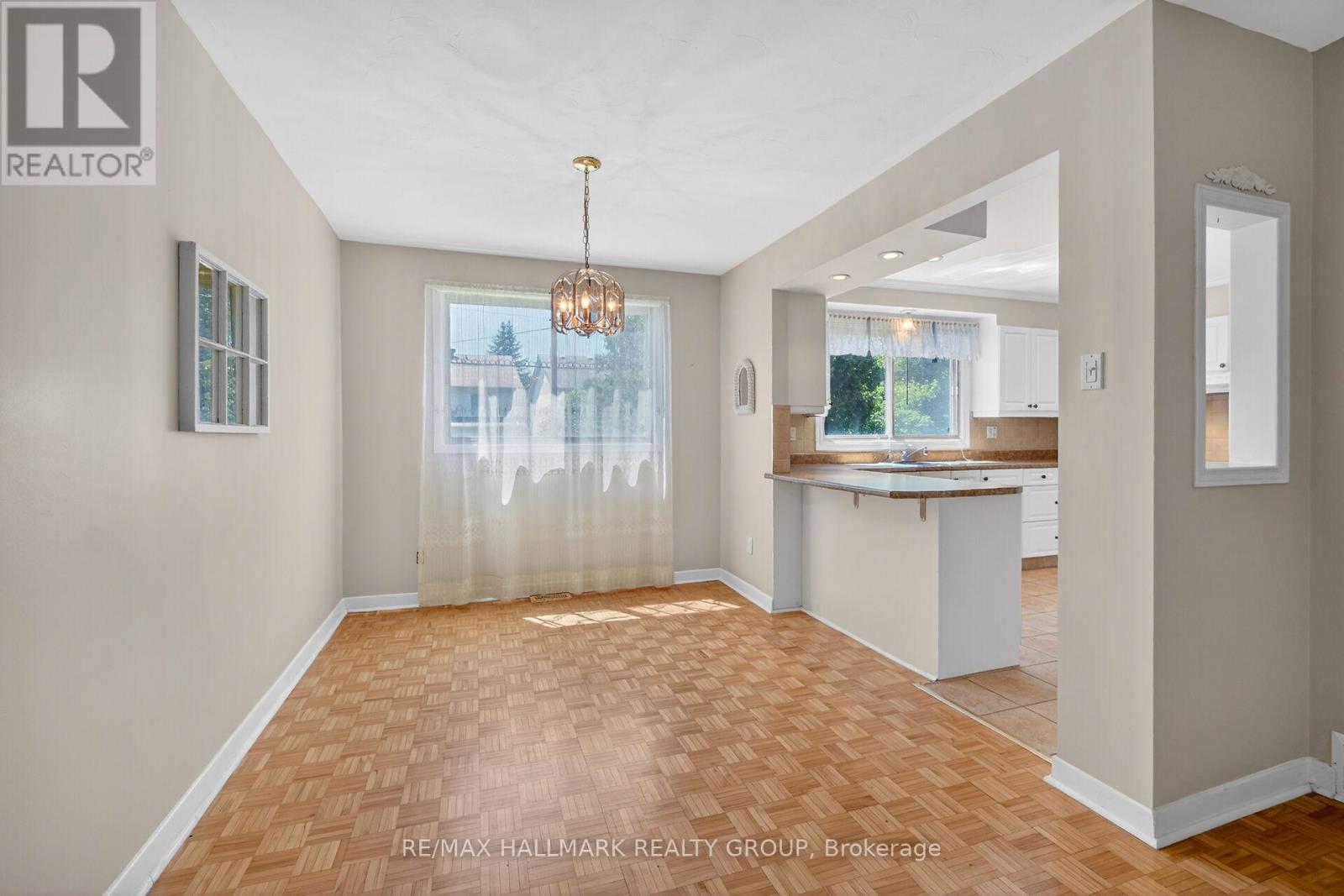 676 MORIN STREET - 12
