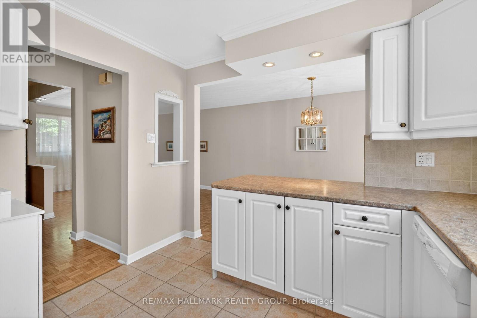 676 MORIN STREET - 13