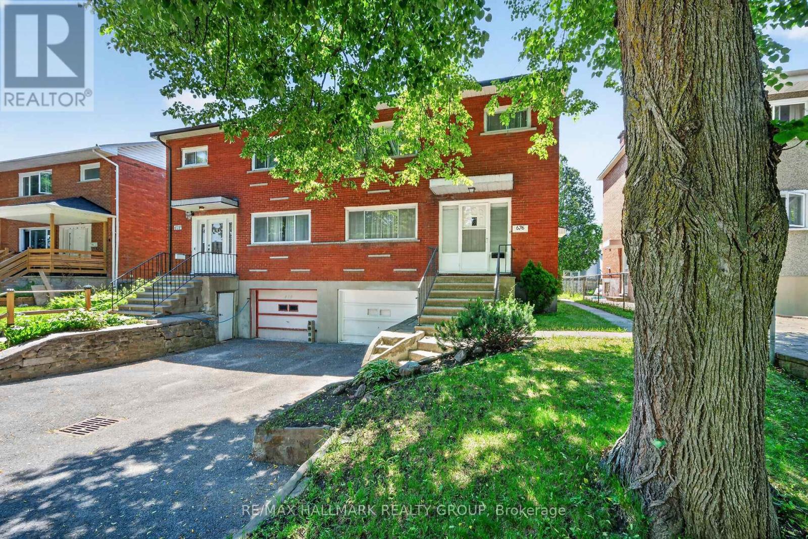 A semi-detached 2 storey home in central location