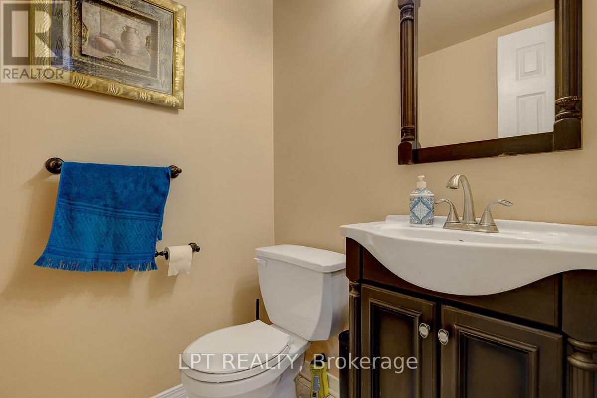 3 Bed, 3 Bath House for Sale in Ottawa – 72 WESTPOINTE CRESCENT, Ottawa – MLS# X13427300 - Image 22