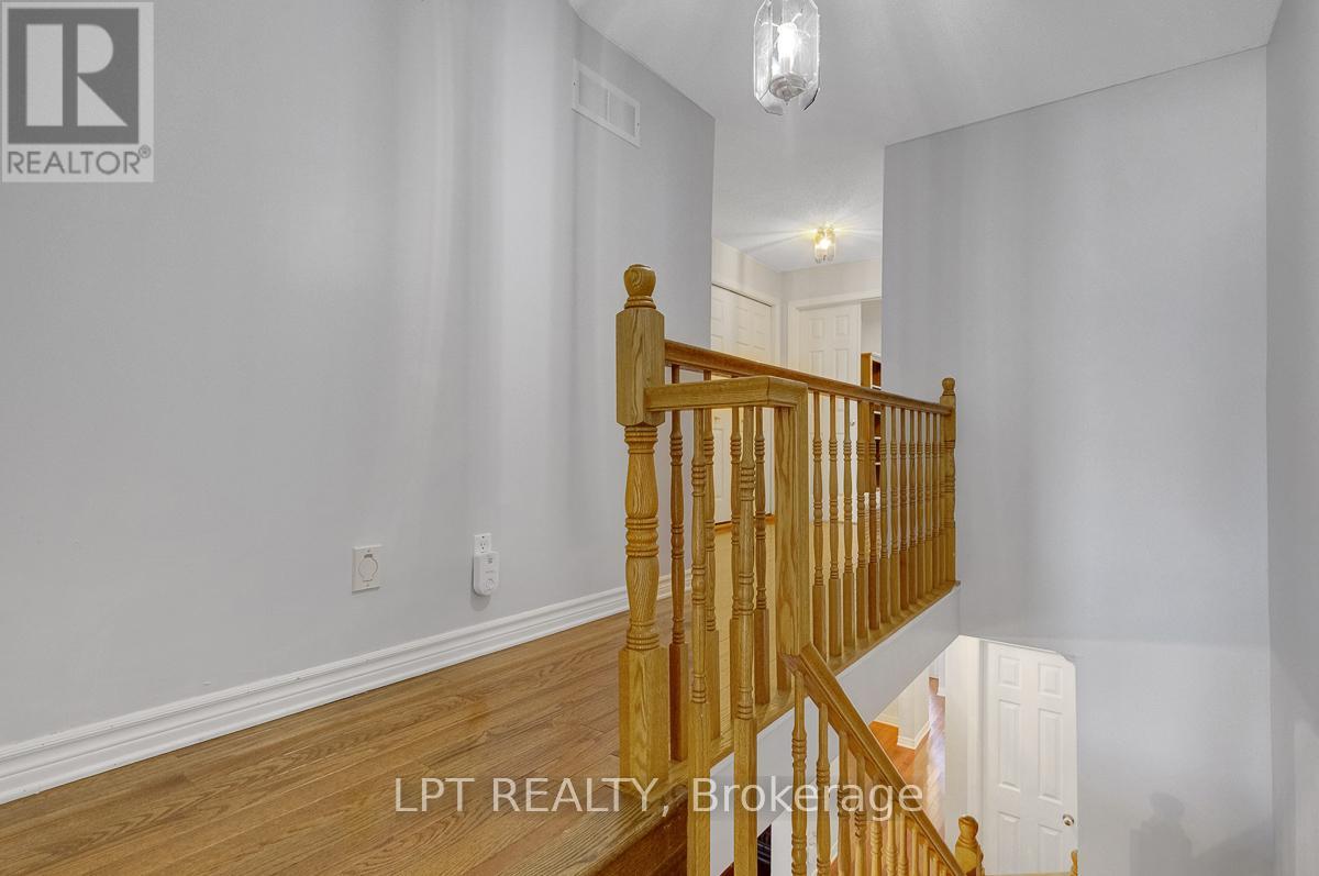 3 Bed, 3 Bath House for Sale in Ottawa – 72 WESTPOINTE CRESCENT, Ottawa – MLS# X13427300 - Image 23