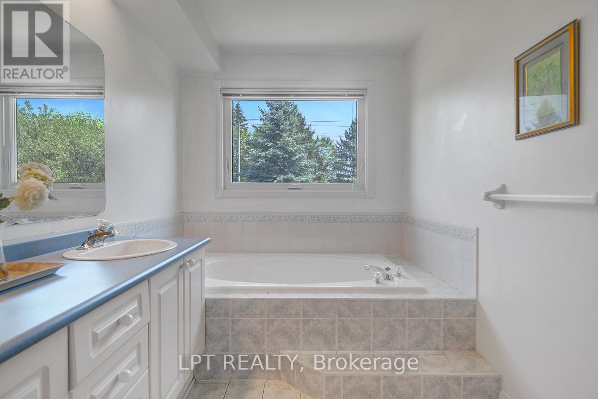 3 Bed, 3 Bath House for Sale in Ottawa – 72 WESTPOINTE CRESCENT, Ottawa – MLS# X13427300 - Image 29
