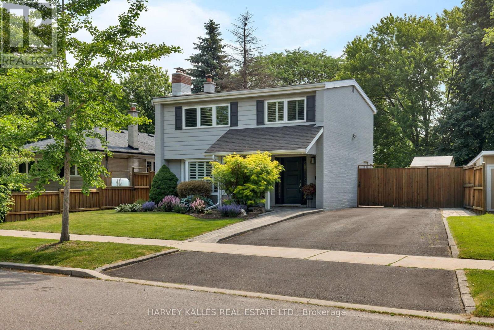 45 ASHFIELD DRIVE - 1