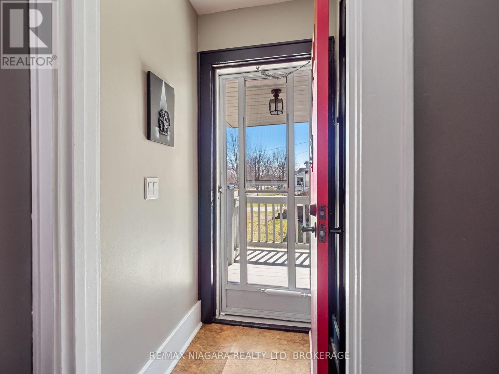 244 NORTH STREET - 3