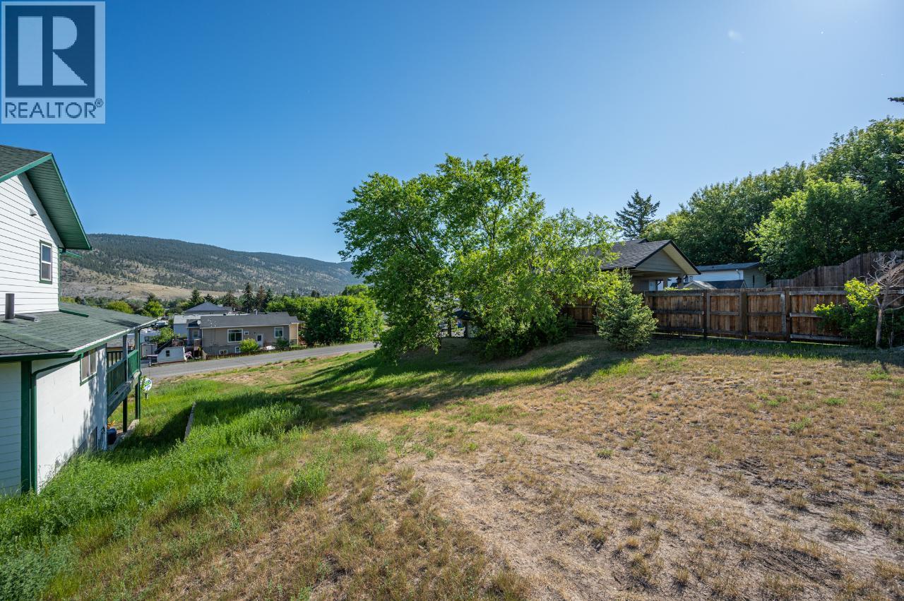 1638 LINDLEY CREEK Road, Merritt