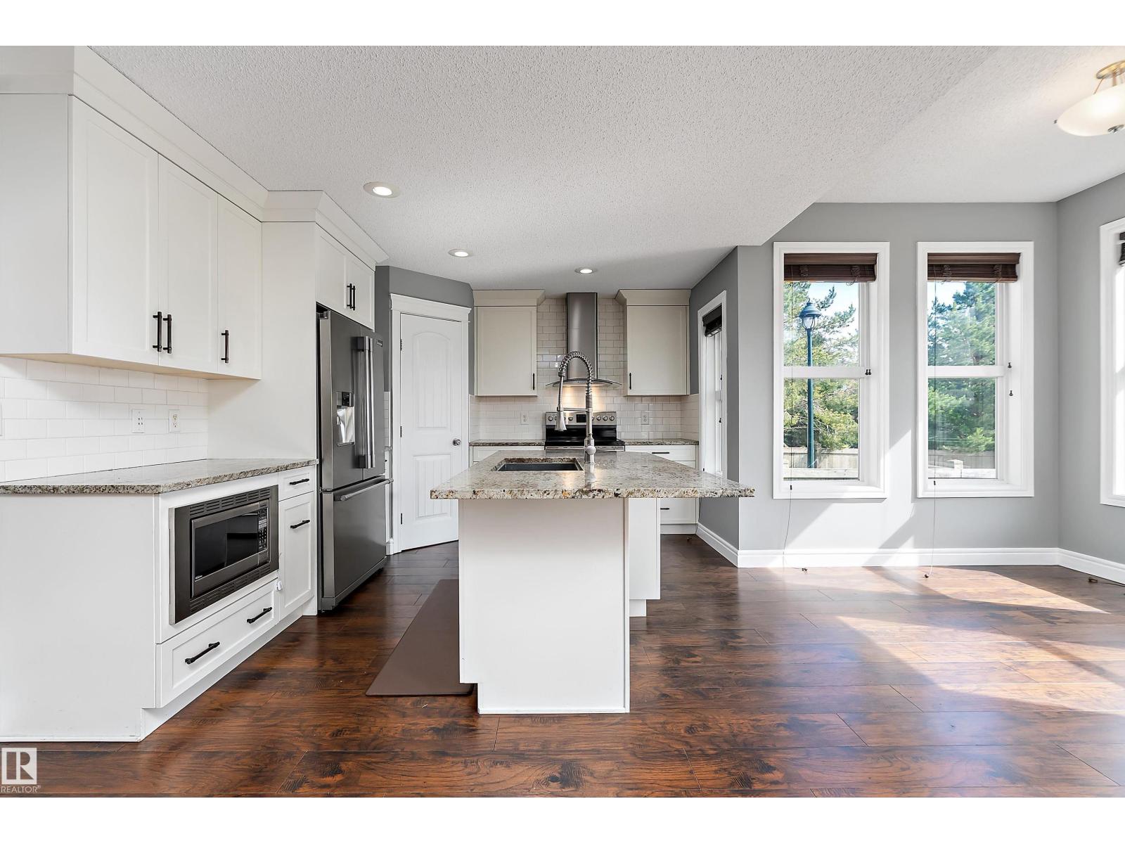 1103 115 ST SW - 15