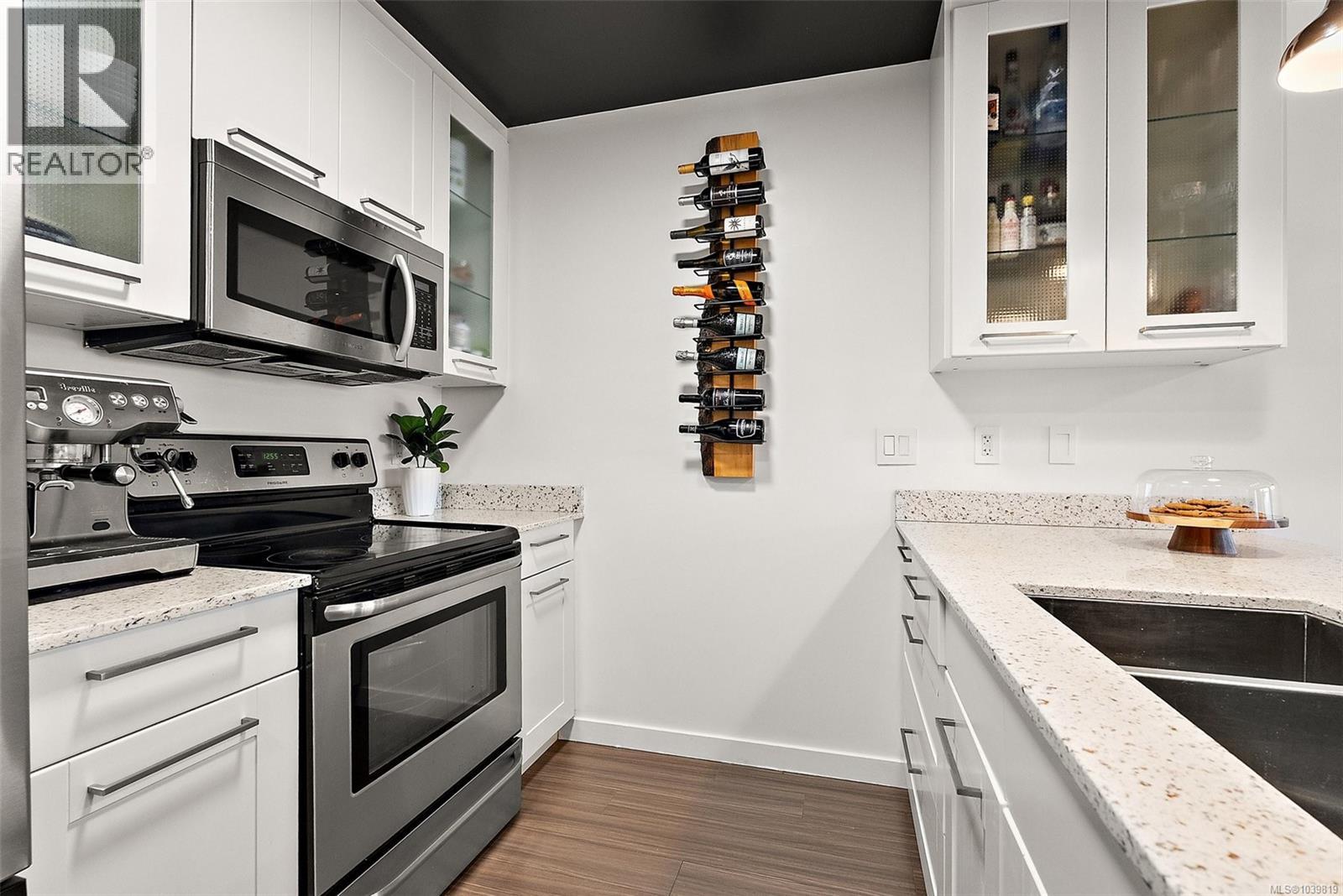 326 2871 Jacklin Rd, Langford