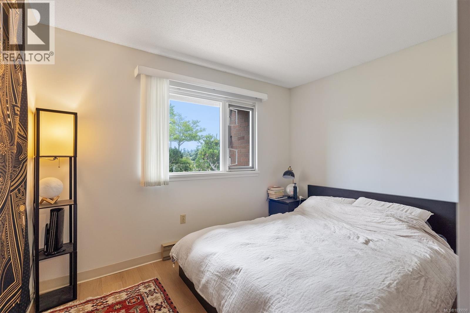 104 103 Gorge Rd E, Victoria