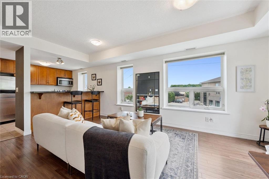 #309 901 PAISLEY Road - 6
