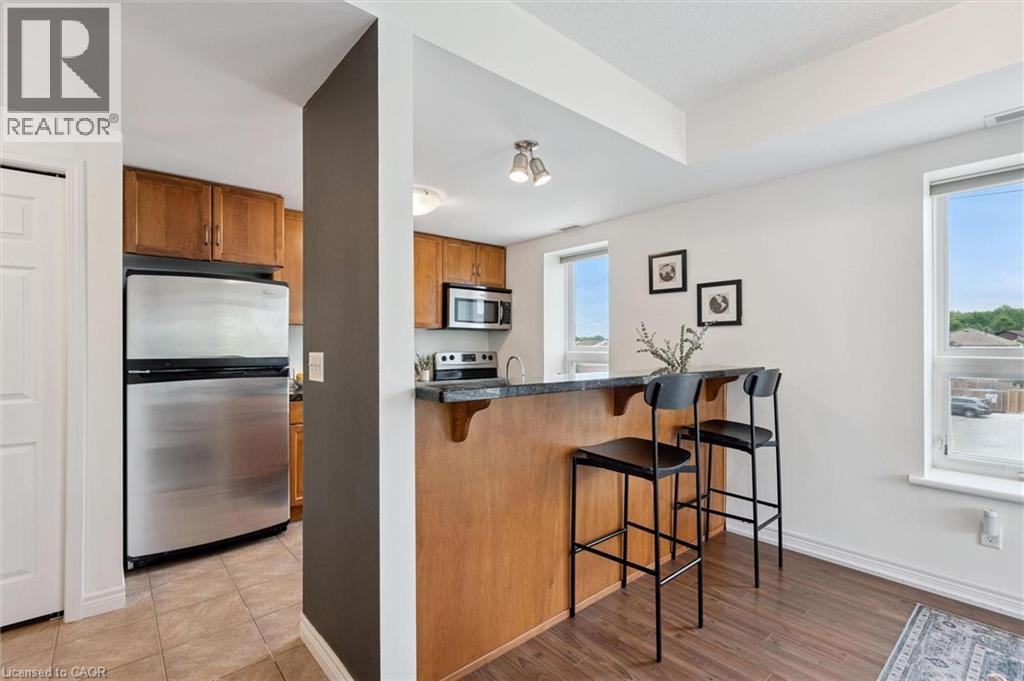 #309 901 PAISLEY Road - 7