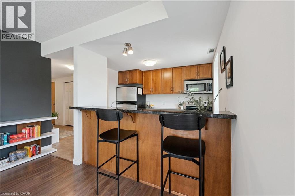 #309 901 PAISLEY Road - 8