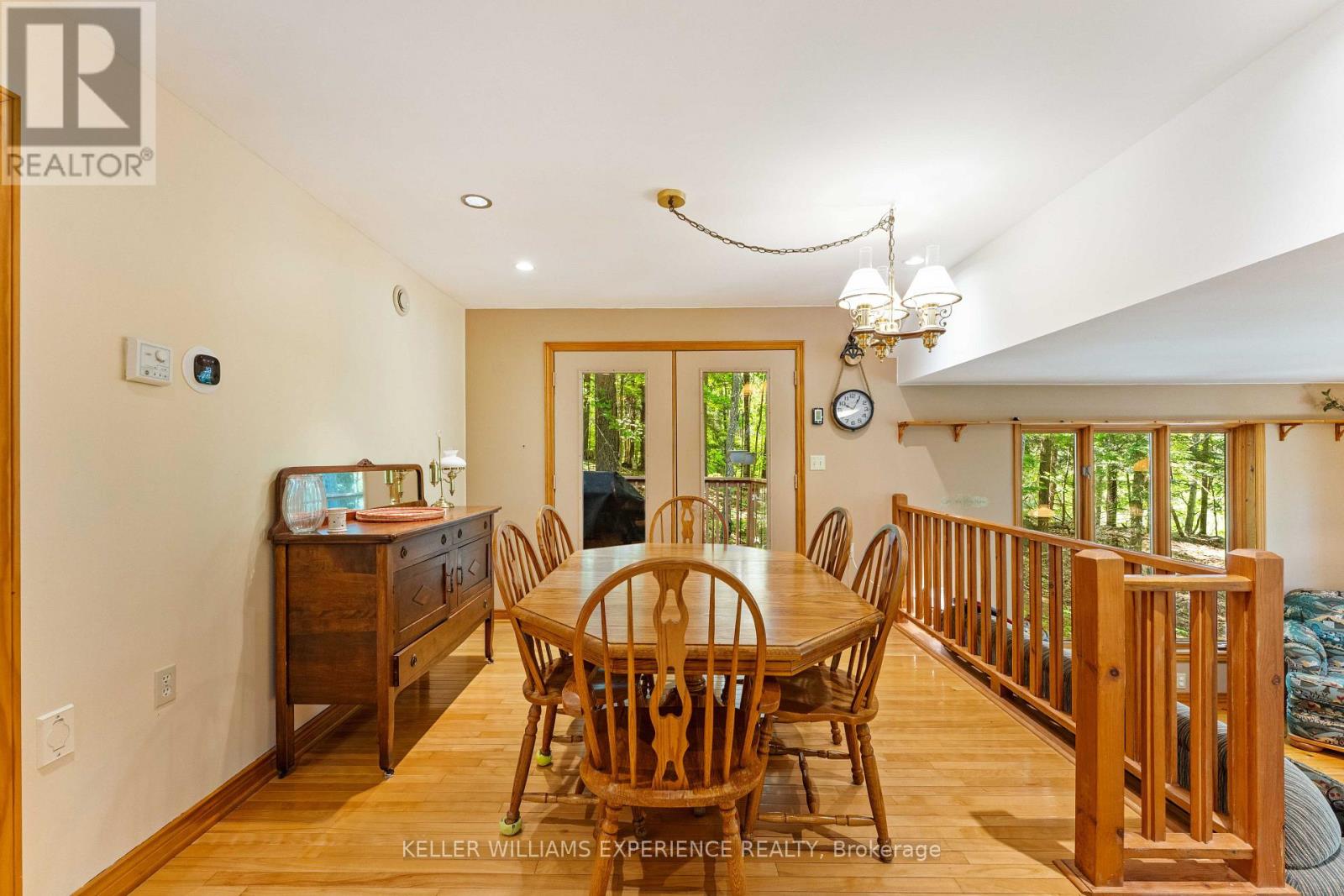 55 MARY LAKE CRESCENT - 13