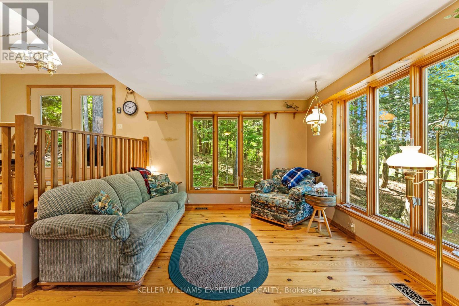55 MARY LAKE CRESCENT - 21