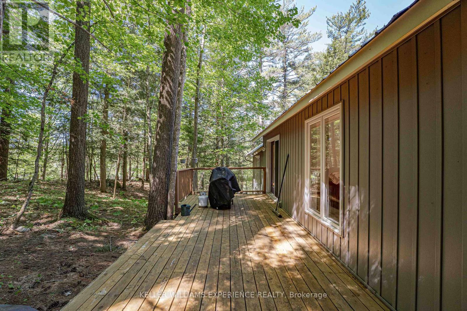 55 MARY LAKE CRESCENT - 23