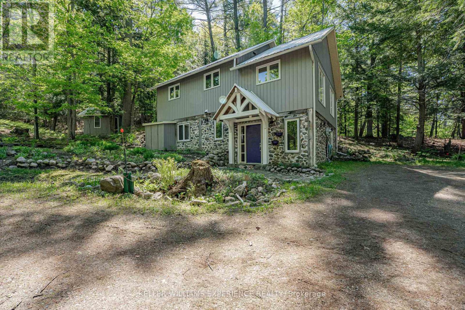 55 MARY LAKE CRESCENT - 27