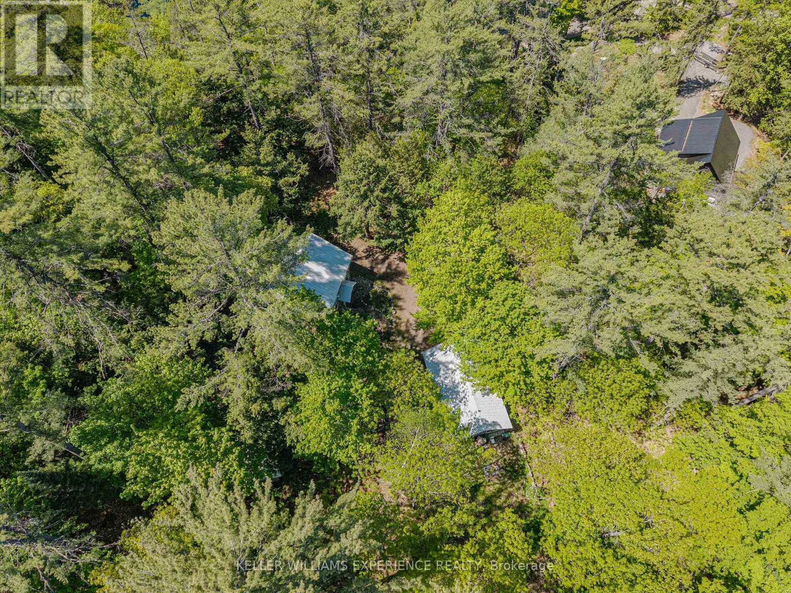 55 MARY LAKE CRESCENT - 44
