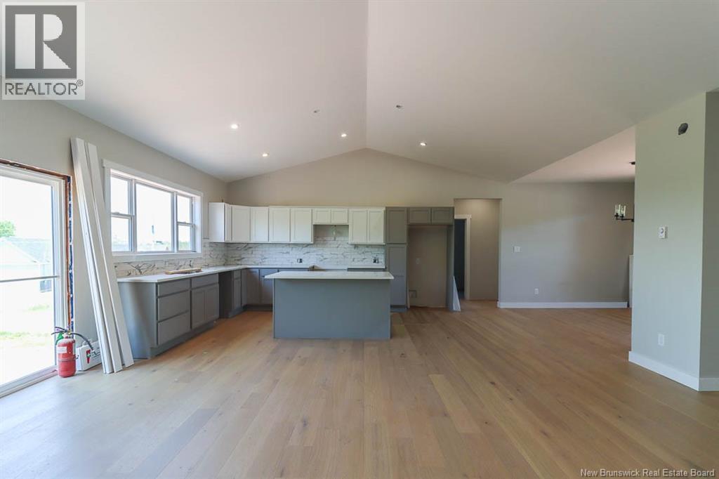 23 Bitterroot Lane - Image 5