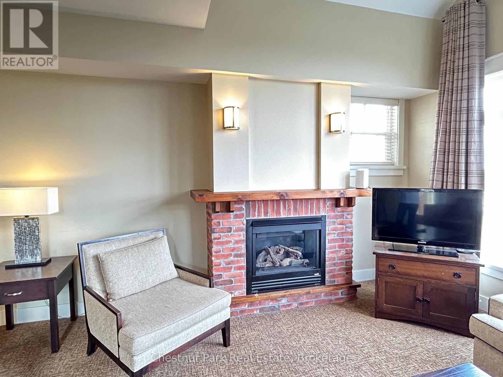 #222 125 FAIRWAY COURT - 15