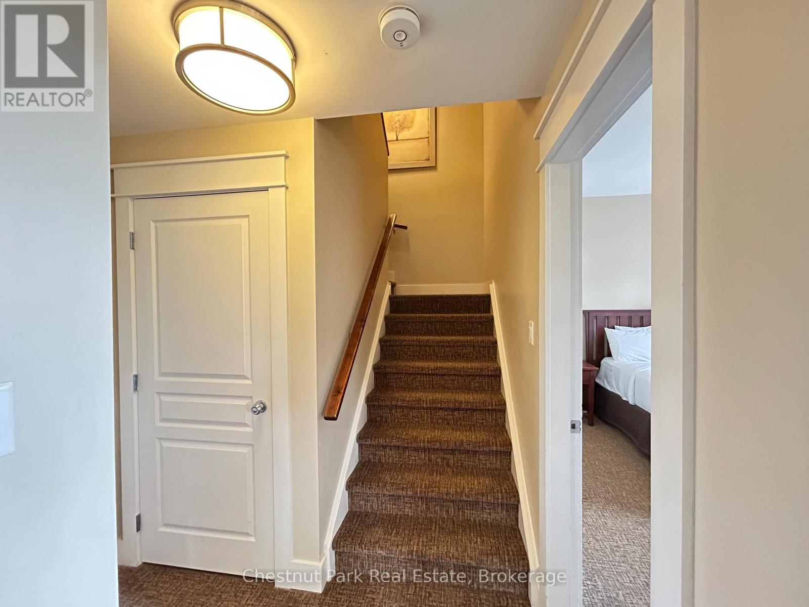 #222 125 FAIRWAY COURT - 22