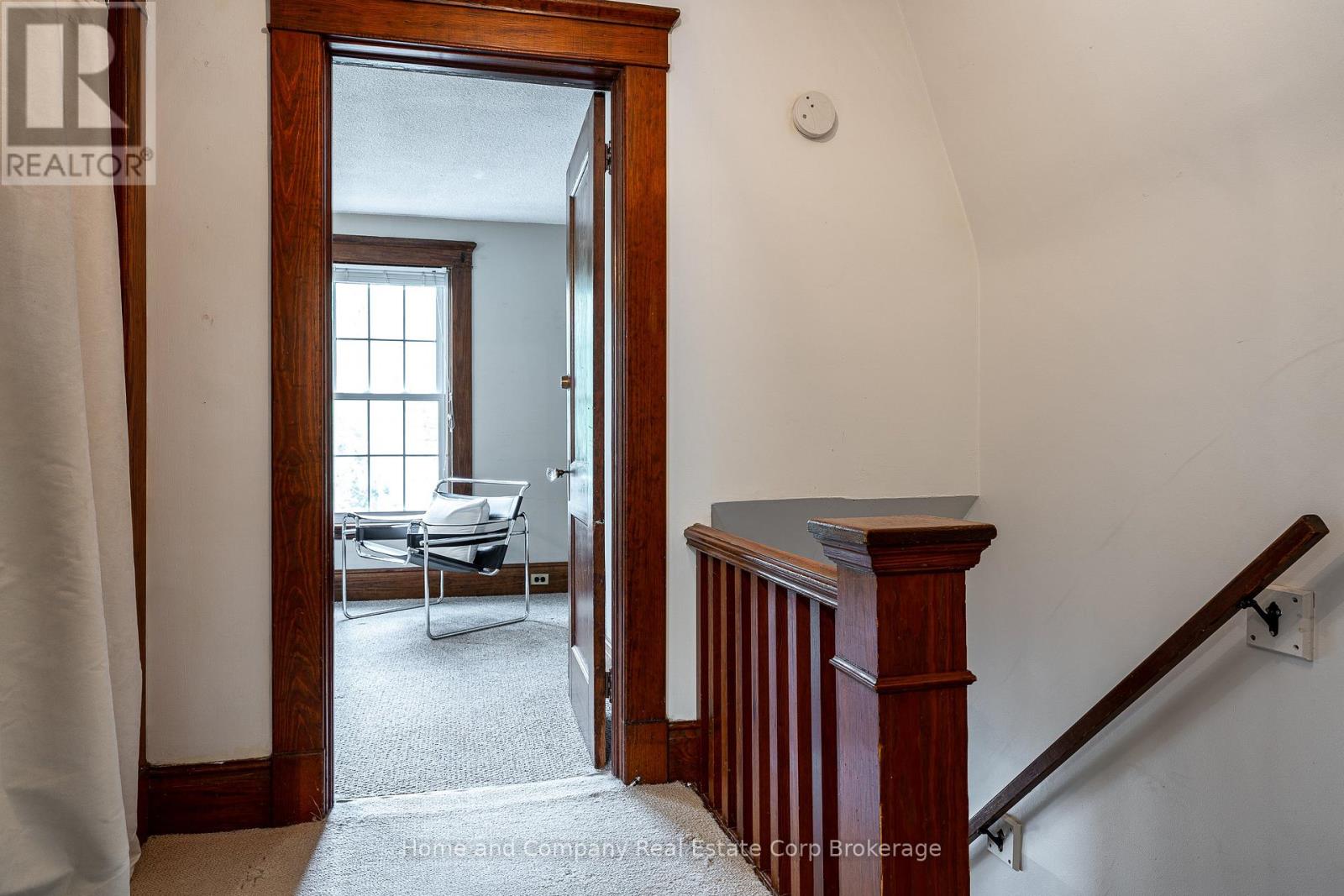 31 MILTON STREET - 16
